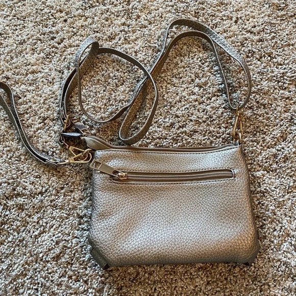 Handbags - Crossbody purse